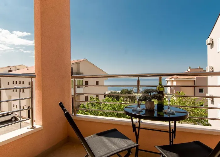 Ivy - Free Parking Apartman Makarska
