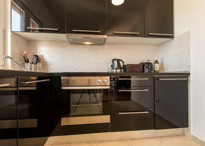 Ivy - Free Parking Apartman Makarska